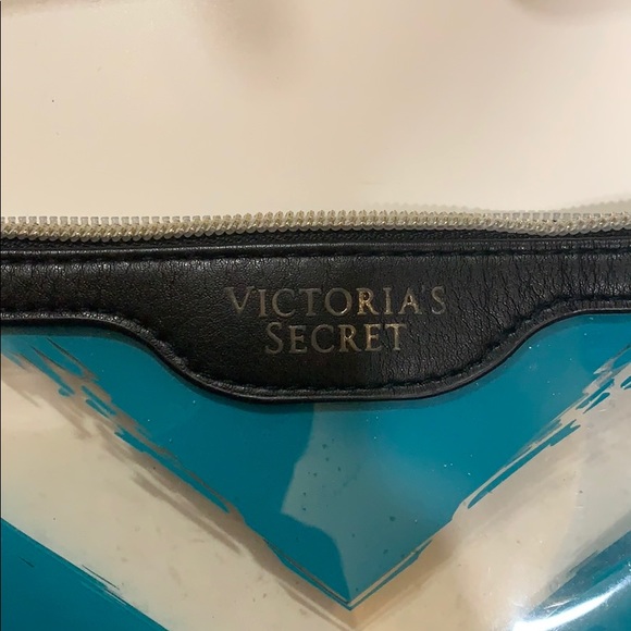 Victoria’s Secret Pouch - Picture 3 of 6